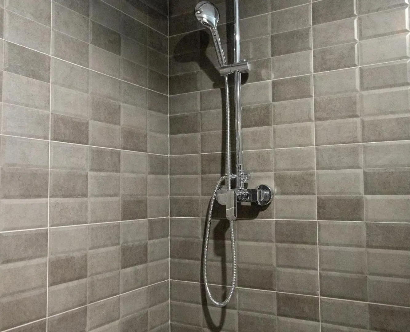 מלון טיראנה Cozy Loft-Blloku Downtown 0*,